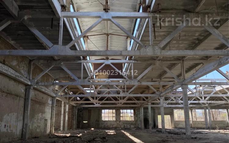 Завод · 10 соток, 5-й микрорайон, Кобланды Батыра 29 за 50 млн 〒 в Костанае — фото 2