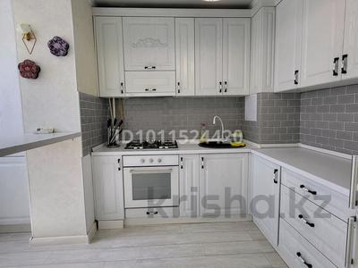 1-комнатная квартира · 30 м² · 4/7 этаж, 5-й мкр 3 за 8 000 〒 в Актау