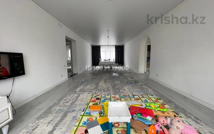 Жеке үй · 4 бөлме · 150 м² · 6 жүзд., Мадениет 30 — Новостройки, бағасы: 300 000 ₸ в Абай — фото 2