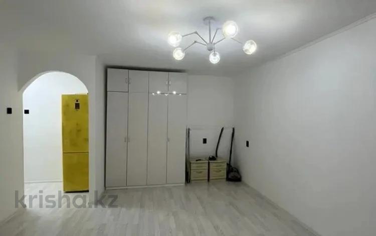 1-бөлмелі пәтер · 35.1 м² · 2/4 қабат, Жарокова, бағасы: 27.5 млн ₸ в Алматы, Бостандыкский р-н — фото 2