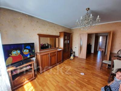 2-комнатная квартира, 54 м², 4/5 этаж, жансугурова за 16.3 млн 〒 в Талдыкоргане