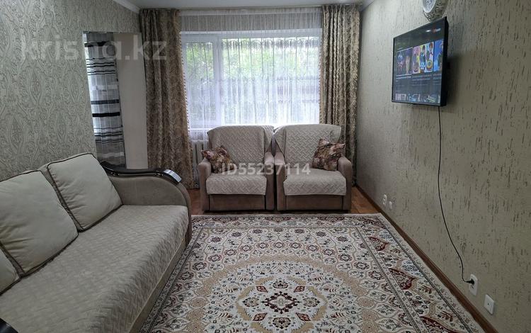 2-комнатная квартира · 56 м² · 1/5 этаж, Байтурсынова — Утепбаева 50 за 15 000 ₸ в Семее — фото 72