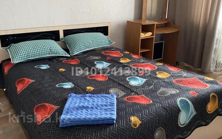 2-комнатная квартира · 68 м² · 8/9 этаж, ул. Глинки 18А за 1 000 ₸ в Семее, Красный Кордон — фото 2
