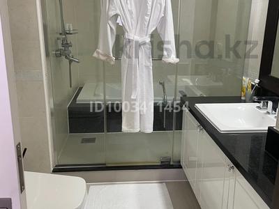 4-комнатная квартира · 140 м² · 18/25 этаж, Кошкарбаева 10 — Тауелсиздик за 800 000 〒 в Астане, Алматы р-н