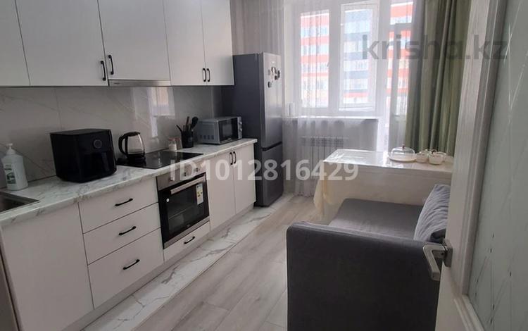 1-комнатная квартира · 36 м² · 6/9 этаж, Жумекен Нажимеденов 17 за 18.2 млн ₸ в Астане, Алматы р-н — фото 2