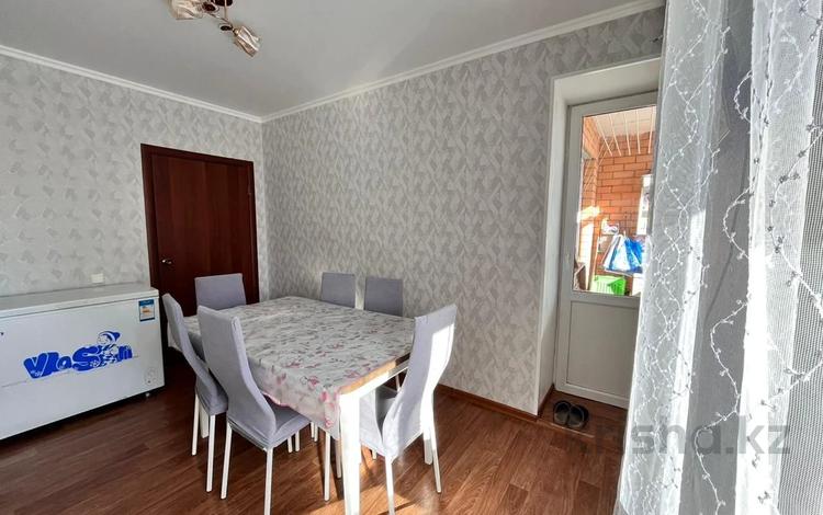2-комнатная квартира, 63 м², Назарбаева 3/4 за 17 млн 〒 в Кокшетау — фото 2
