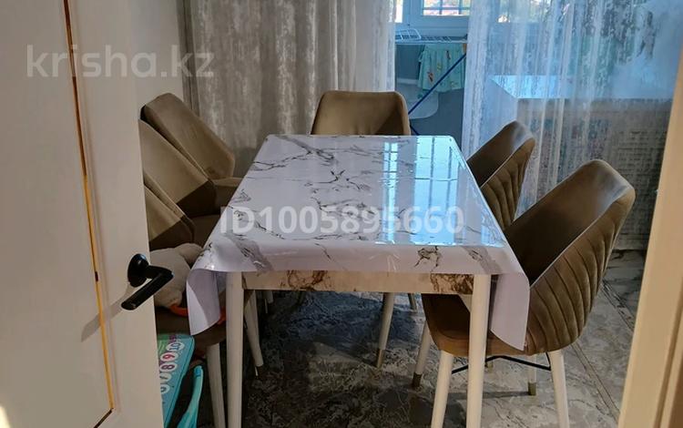 3-бөлмелі пәтер · 77 м² · 10/10 қабат, Сатпаева — Байбатчина, бағасы: 40 млн ₸ в Усть-Каменогорске, Меновное — фото 2