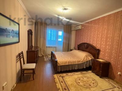 4-бөлмелі пәтер · 191 м² · 2/16 қабат, Кулманова 1в, бағасы: 400 000 ₸ в Атырау