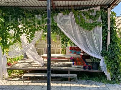 Отдельный дом · 5 комнат · 180 м² · 7.5 сот., мкр Аулие-Ата, Матросова 54 за 40 млн ₸ в Таразе