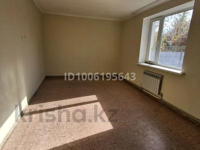 1-комнатная квартира · 52 м² · 1/2 этаж, Центральная 9 — Дом инвалидов за 82 000 〒 в Уральске