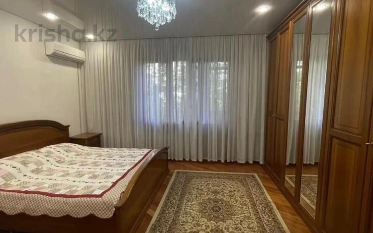 1-бөлмелі пәтер · 45 м² · 4/9 қабат, Самал-2 ш/а., Мендикулова, бағасы: 50 млн ₸ в Алматы, Медеуский р-н — фото 10