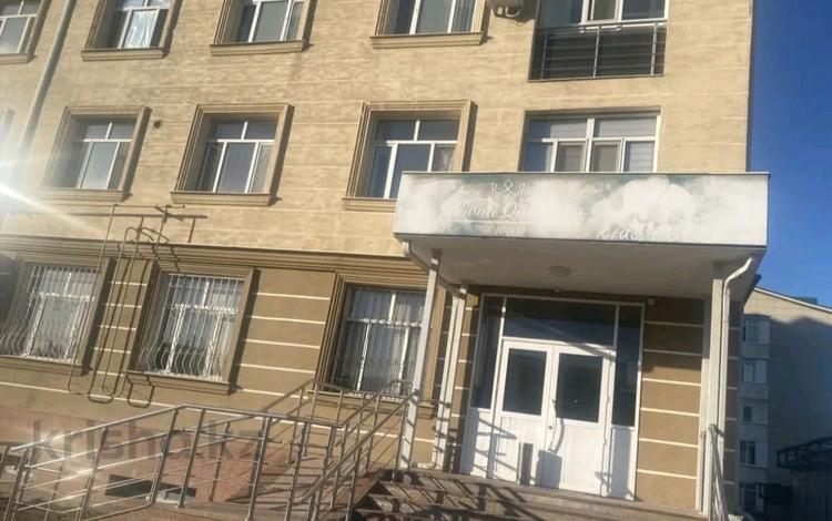 Свободное назначение, офисы, магазины и бутики, салоны красоты, медцентры и аптеки · 107 м² за 38 млн ₸ в Талдыкоргане, Каратал — фото 2