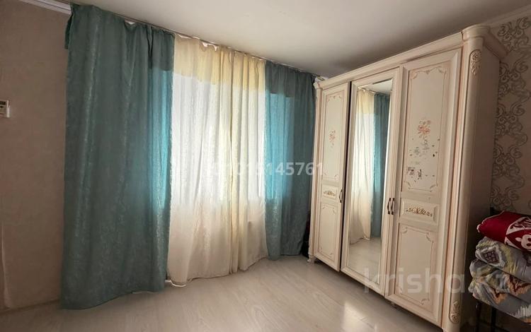 1-комнатная квартира · 45 м² · 8/9 этаж, мкр Береке 20 за 11 млн ₸ в Атырау — фото 2