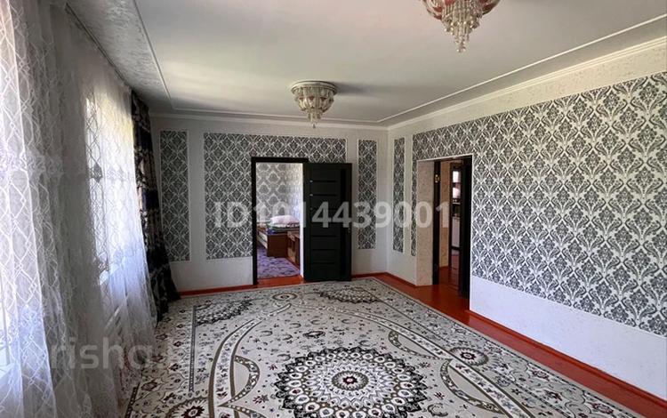 Часть дома · 8 комнат · 160 м² · 8 сот., Бекжанов 35 — Срочно продается дом Договорная цена за 18 млн ₸ в Атакенте — фото 2