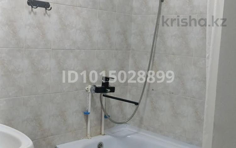 1-комнатная квартира · 40 м² · 4/9 этаж, мкр Береке, 22 за 10 000 ₸ в Атырау — фото 2