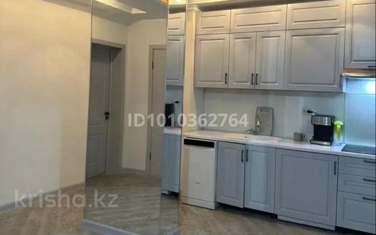 3-бөлмелі пәтер · 70 м² · 6/12 қабат, мкр Самал-2 89, бағасы: 410 000 ₸ в Алматы, Медеуский р-н — фото 2