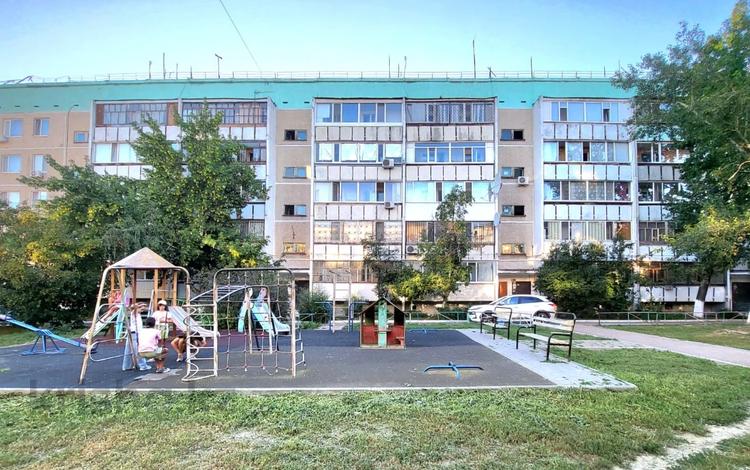3-бөлмелі пәтер · 68.8 м² · 2/5 қабат, Абая, бағасы: 34 млн ₸ в Костанае — фото 2