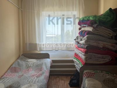 Продажа домов и дачи в Жамбылской обл.: Отдельный дом · 2 комнаты · 40 м² · 18 сот., Дулата Баянбаева 39 — Муканова за 10 млн 〒 Отдельный дом · 2 комнаты · 40 м² · 18 сот., Дулата Баянбаева 39 — Муканова за 10 млн 〒 в Таразе