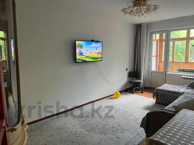 2-бөлмелі пәтер · 60 м² · 2/5 қабат, мкр Достык 23, бағасы: 150 000 ₸ в Талдыкоргане