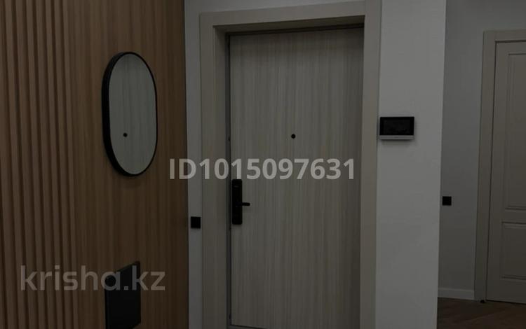 3-комнатная квартира · 109 м² · 13/22 этаж, Тауелсиздик 56 за 150 млн ₸ в Астане, Сарайшык р-н — фото 2