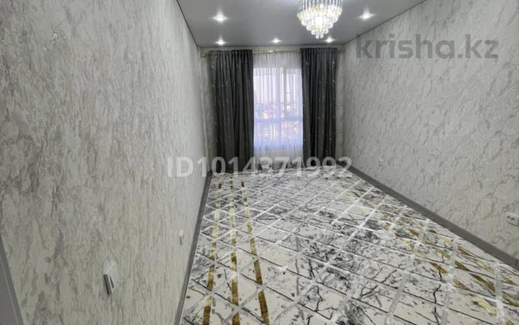 2-комнатная квартира · 68 м² · 8/9 этаж, 18-й микрорайон 73а за 250 000 ₸ в Шымкенте, Аль-Фарабийский р-н — фото 2