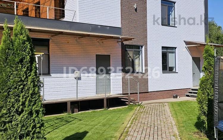 Отдельный дом · 4 комнаты · 120 м², мкр Аскартау, Дружба спорт 63 — Трамплин, Ремизовка за 850 000 〒 в Алматы, Медеуский р-н — фото 75