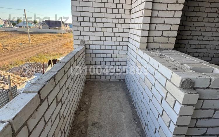 1-комнатная квартира · 39.2 м² · 2/5 этаж, Монкеулы 1 за 7.5 млн 〒 в Уральске — фото 3