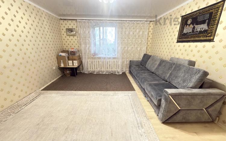 3-комнатная квартира · 68 м² · 6/9 этаж, мкр Юго-Восток, Карбышева 14 за 18.9 млн ₸ в Караганде, Казыбек би р-н — фото 2