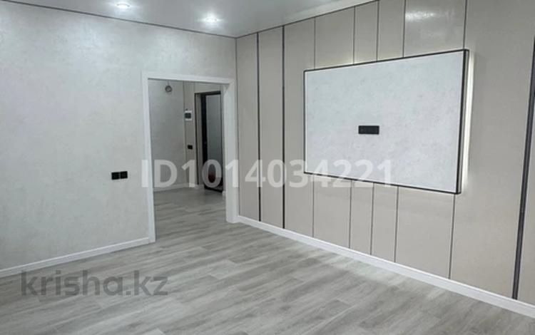 1-комнатная квартира · 42 м² · 7/9 этаж, мкр Акжайык 13а — Тулеметова за 150 000 ₸ в Шымкенте, Абайский р-н — фото 2