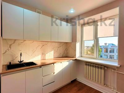 2-комнатная квартира · 41 м² · 5/5 этаж, Ауезова 63 за 14.7 млн ₸ в Атырау