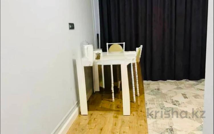 2-бөлмелі пәтер · 57.7 м² · 5/12 қабат, Шевченко 85, бағасы: 54.5 млн ₸ в Алматы, Алмалинский р-н — фото 2