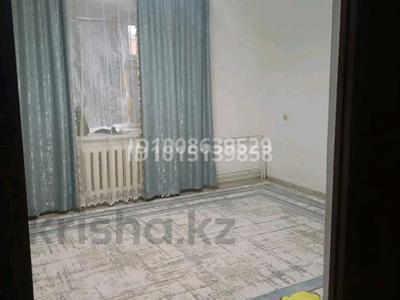 2-бөлмелі пәтер · 58 м² · 3/3 қабат, Бозгулова напротив детской больницы 4, бағасы: 14.5 млн ₸ в 