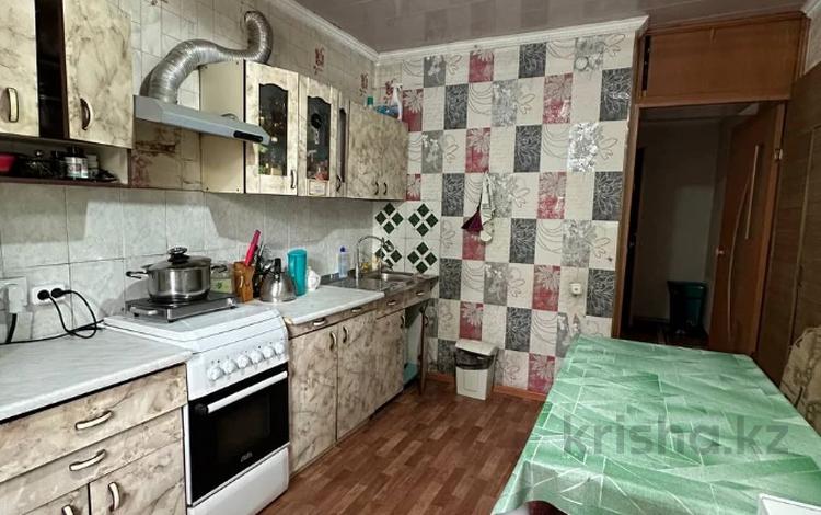 4-бөлмелі пәтер · 82.4 м² · 2/5 қабат, Жаңа қала ш/а., Керамическая 78а, бағасы: 22.9 млн ₸ в Караганде, Казыбек би р-н — фото 10