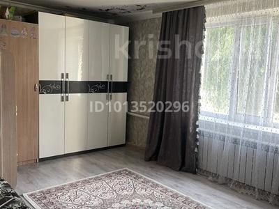 2-бөлмелі пәтер · 42 м² · 1/2 қабат, Шевченко 6 — Находится возле центра, бағасы: 12 млн ₸ в Байдибек би