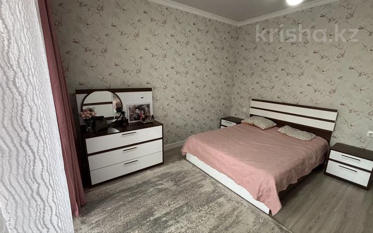 2-комнатная квартира · 69 м² · 9/10 этаж, мкр Уркер, Мухамедханова 20 за 40 млн ₸ в Астане, Нура р-н — фото 2
