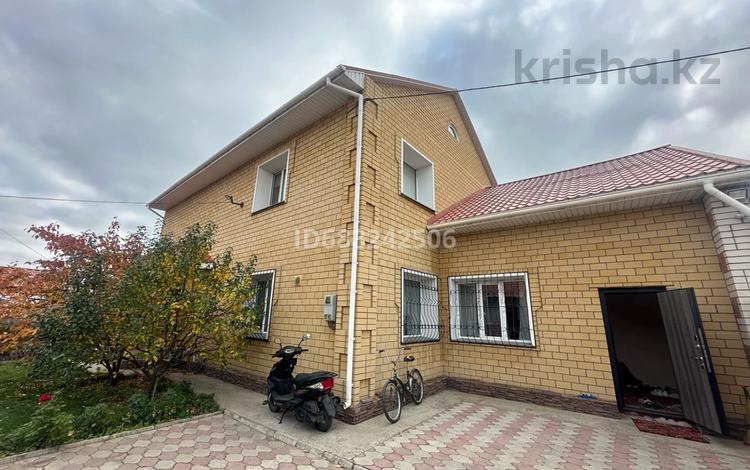 Отдельный дом · 6 комнат · 300 м² · 10 сот., Алиясова 5 за 60 млн 〒 в Кенжеколе — фото 2
