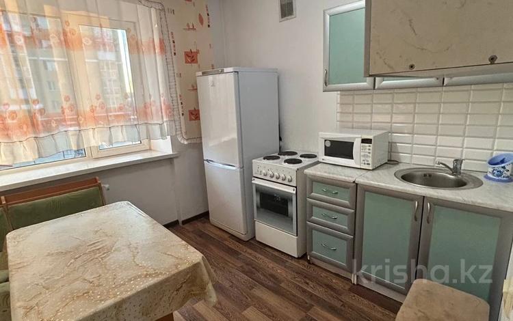 1-комнатная квартира, 38 м², 2/6 этаж помесячно, Косшыгулулы 13/1