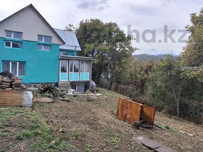 Отдельный дом · 5 комнат · 134 м² · 8 сот., мкр Каменское плато 24 — Выше обсерватория 5 автобус конечный выше за 35.7 млн 〒 в Алматы, Медеуский р-н