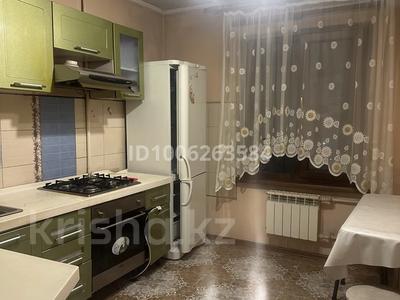 4-бөлмелі пәтер · 80 м² · 3/5 қабат, Жандосова — Жандосова розыбакиева, бағасы: 400 000 ₸ в Алматы, Бостандыкский р-н