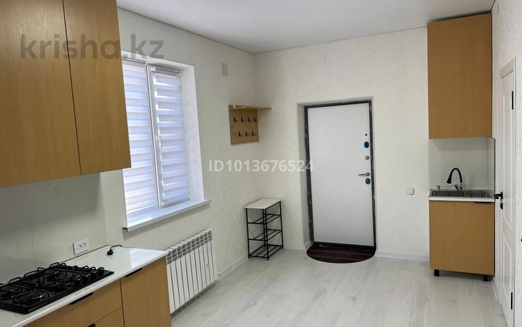 2-бөлмелі пәтер · 30 м² · 1/2 қабат, Дулатова 5 — Возле рынка “Самал”, бағасы: 120 000 ₸ в Шымкенте, Абайский р-н — фото 2