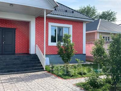 Продажа домов и дачи в Алматинской обл.: Отдельный дом · 4 комнаты · 132 м² · 5 сот., Южный 88 за 49.8 млн 〒 Отдельный дом · 4 комнаты · 132 м² · 5 сот., Южный 88 за 49.8 млн 〒 в Каскелене