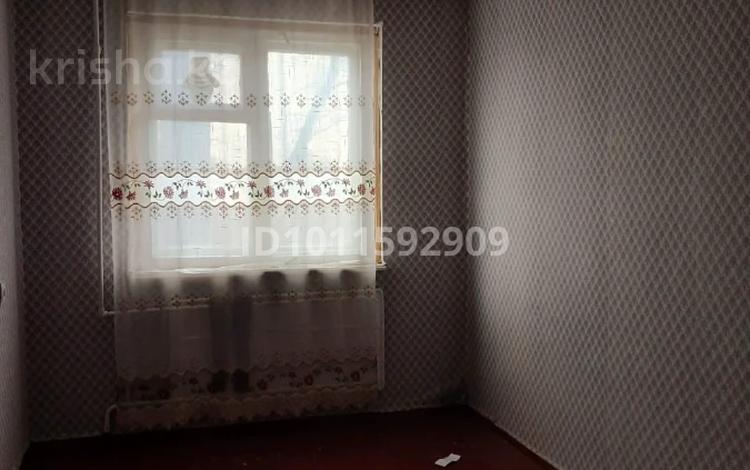 3-бөлмелі пәтер · 62 м² · 1/5 қабат, Пришахтинск, 23й микрорайон 26, бағасы: 13 млн ₸ в Караганде, Алихана Бокейханова р-н — фото 8