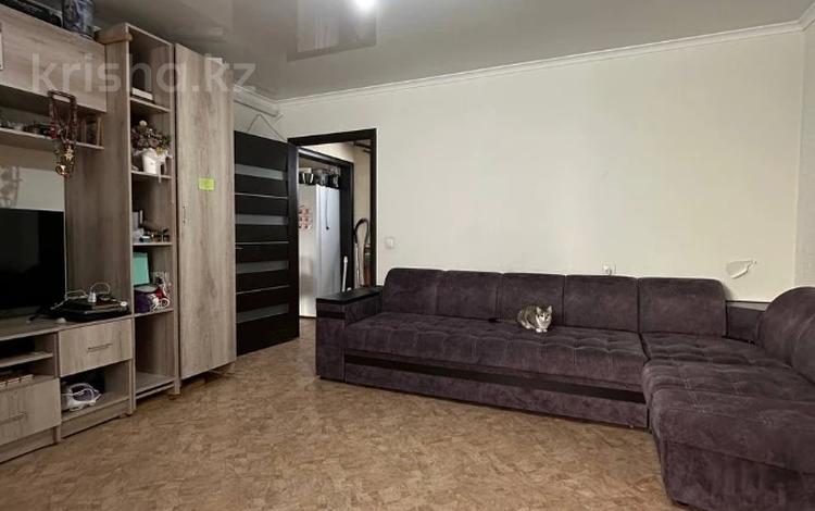 2-комнатная квартира · 52 м² · 4/9 этаж, мкр Юго-Восток, Гапеева 8 за 22 млн ₸ в Караганде, Казыбек би р-н — фото 3