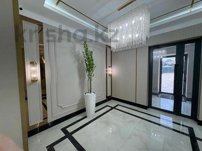 4-бөлмелі пәтер · 158.2 м² · 2/12 қабат, Канай би 32А, бағасы: ~ 76.7 млн 〒 в Кокшетау