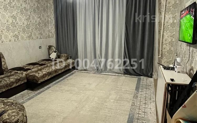 3-бөлмелі пәтер · 86 м² · 2/5 қабат, Асылбекова 86, бағасы: 200 000 〒 в Жезказгане — фото 6