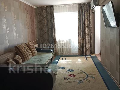 2-комнатная квартира · 43 м² · 2/5 этаж, Микрорайон Сатпаева 5 за 8 000 〒 в Балхаше