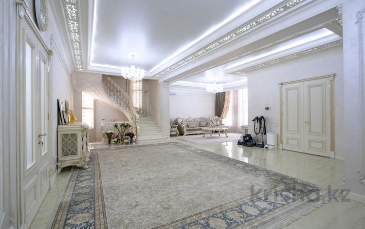 Отдельный дом · 11 комнат · 600 м² · 10 сот., мкр Акжар, Береке 1/51 за 420 млн ₸ в Алматы, Наурызбайский р-н — фото 2