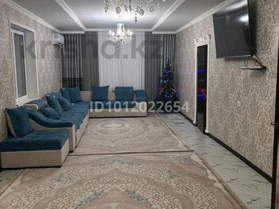 Отдельный дом · 5 комнат · 280 м² · 12 сот., ул. Саяжол 107В за 44 млн ₸ в Шымкенте, Енбекшинский р-н