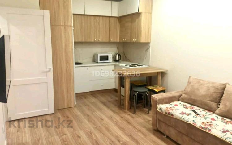 1-комнатная квартира · 45 м² · 8/12 этаж, Кабанбай батыра 59/1 — Хусейн Бен Талал за 13 000 ₸ в Астане, Есильский р-н — фото 2