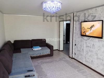 1-комнатная квартира, 38 м², 4/9 этаж посуточно, Микрорайон Жастар 4 за 10 000 〒 в Талдыкоргане, мкр Жастар